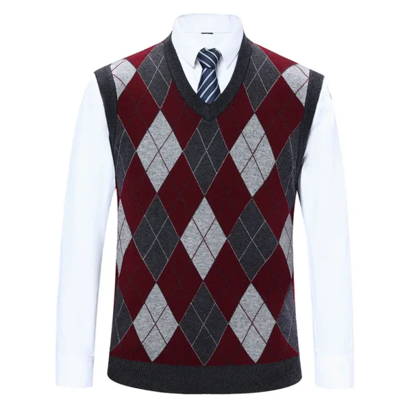 Middle-aged Men's Pullover Sweater Fashion Trend Color Diamond Plaid Sleeveless Vest in Autumn and Winter - Image 5