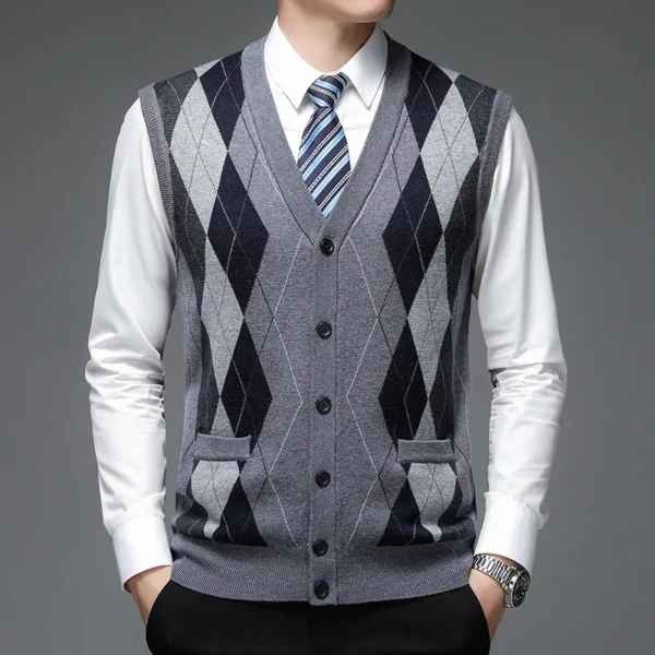 Autumn/Winter 2024 Wool Single Breasted Plaid Fit Everyday Men's Grey Collarless Cardigan Vest Vest - Image 4